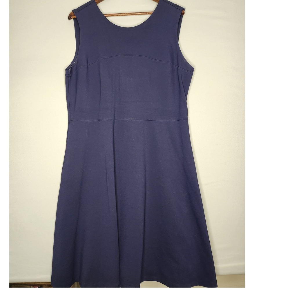 Lands' End‎ Navy Dress Size 18 Side Zip Stretch Minimalist Pockets